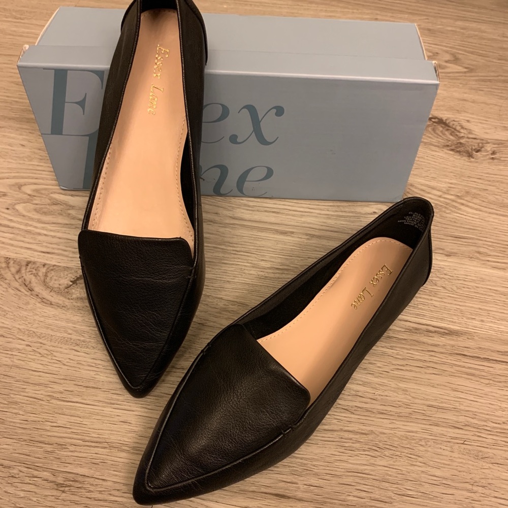 Black Pointed-Toe Flats